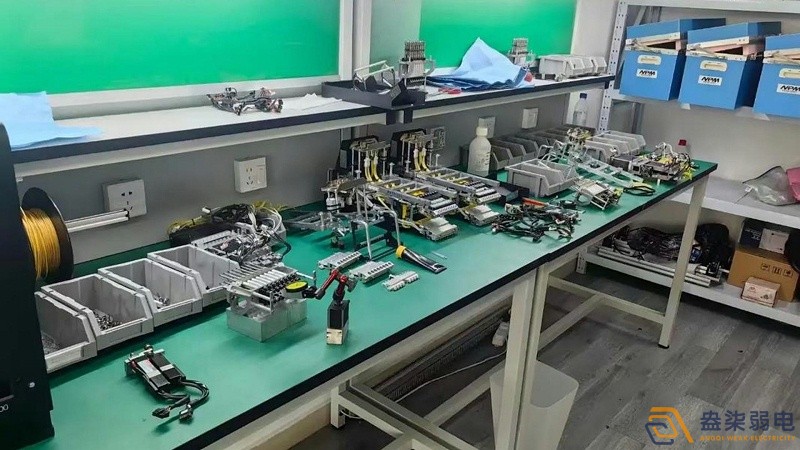 電子廠需要那種AGV小車呢？